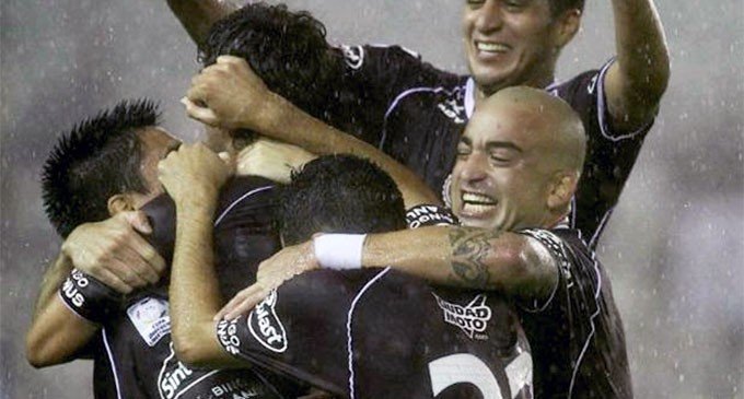 El Grana se subió a la punta