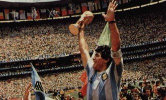 El Diego en los mundiales y en forma de figuritas