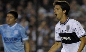 Gimnasia suma y Racing se hunde