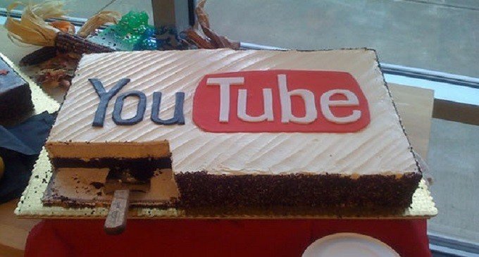 El primer video de Youtube: los elefantes tienen la trompa muy larga