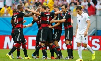Alemania venció a Estados Unidos 1 a 0 y clasificaron ambos