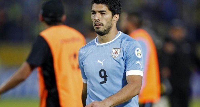 Luis Suárez pide disculpas y recibe oferta desde Kosovo