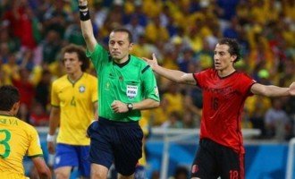 ¿Quién es el árbitro que dirigirá Argentina – Holanda?