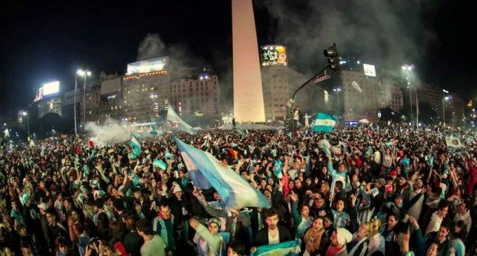 Festejos, incidentes y represión