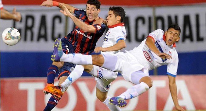 San Lorenzo fue muy superior pero se le escapó en la última