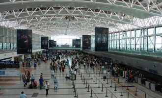 Se solicitarán 32 datos de los pasajeros que viajen al exterior