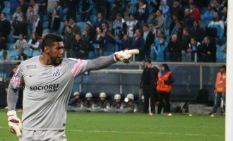 Histórico: Gremio fue expulsado de la Copa de Brasil por racismo de sus hinchas