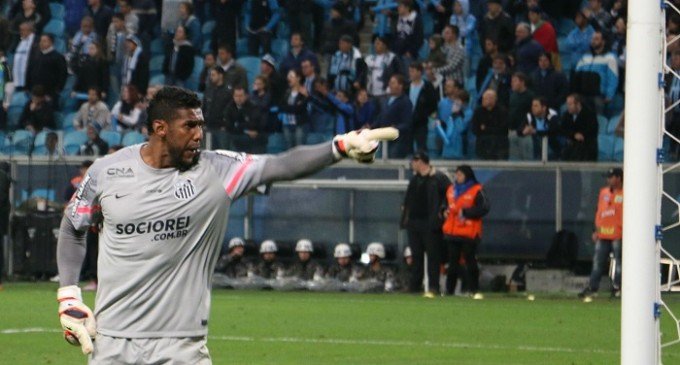 Histórico: Gremio fue expulsado de la Copa de Brasil por racismo de sus hinchas