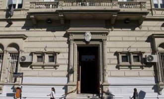 Los becarios de la UBA contra la degradación salarial