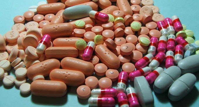 Los riesgos de la automedicación