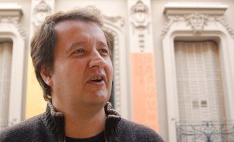 Carlos del Frade lanza su candidatura en Santa Fe junto a los movimientos sociales