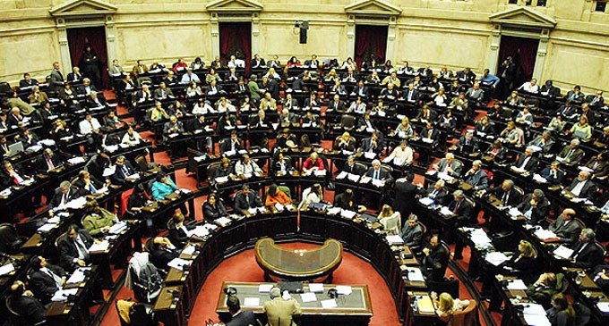 Se presentan múltiples proyectos de ley contra el 2×1