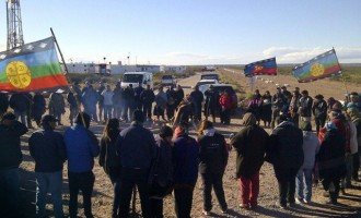 Comunidad Mapuche bloquea acceso a Vaca Muerta