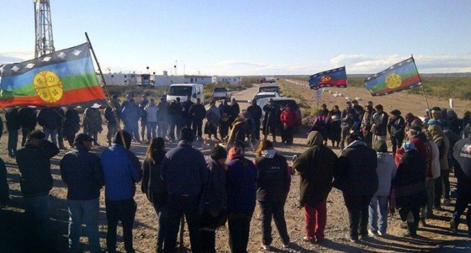 Comunidad Mapuche bloquea acceso a Vaca Muerta