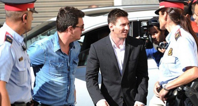 Messi deberá ir a juicio oral acusado de fraude fiscal