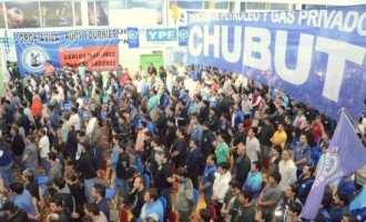 Los petroleros amenazan con parar por el impuesto a las ganancias