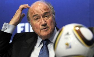 Blatter aseguró que Qatar 2022 se jugará entre noviembre y diciembre