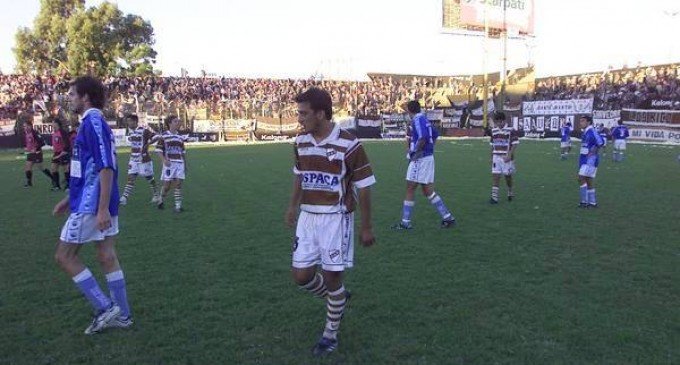 El torneo de 30 equipos: cuando el futuro tiene antecedentes