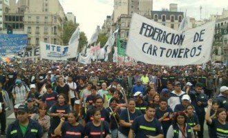 “Los cartoneros recicladores nos ponemos de pie contra la privatización”