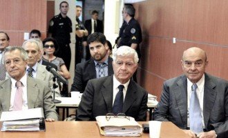 Comenzó el juicio por sobresueldos a Menem, Cavallo y Alsogaray