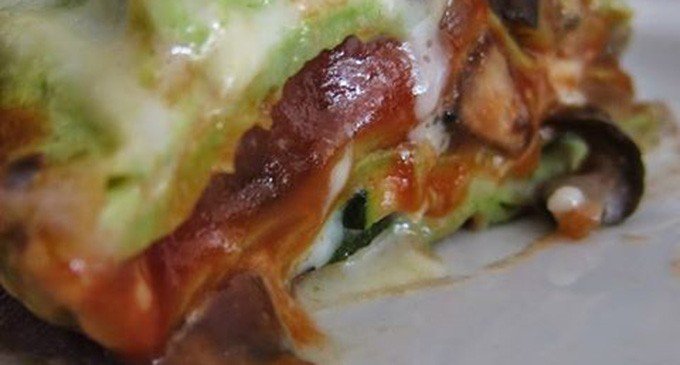 Milhojas de panqueques: lasagna vegetariana