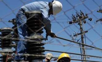 Luz y Fuerza para 24 horas por el Impuesto a las Ganancias