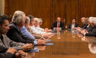 Cinco gremios firmarán su paritaria en un acto con el gobierno nacional