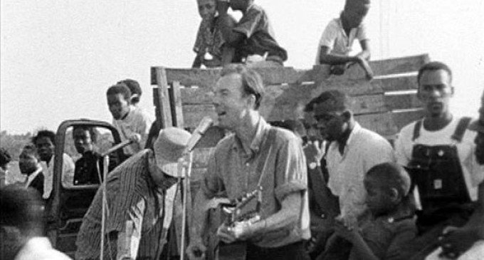16 canciones dedicadas a quienes viven de su trabajo