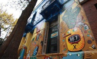 Licencia para FM La Tribu, 30 años encendida y luchando