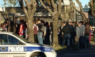 San Isidro: Cooperativistas vuelven a ocupar la fábrica de la que fueron desalojados