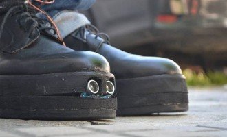 Calzado háptico: zapatos para personas con disminución visual
