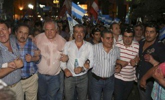 “Cano empezó a delinear un acercamiento con el gobierno para cerrar la crisis política”