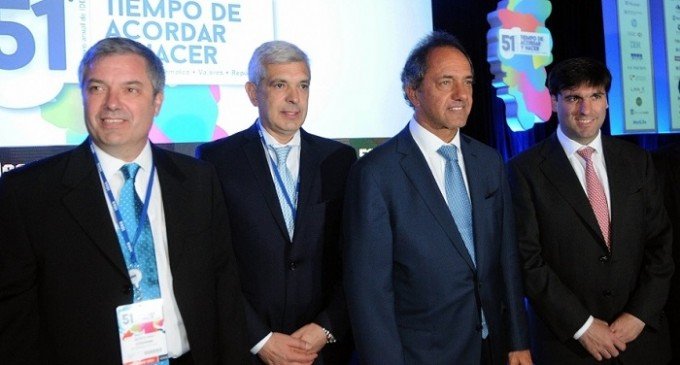 Lejos del modelo: el rompecabezas del posible gabinete de Scioli