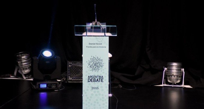 El hábito de debatir mal, entre algunos y para pocos