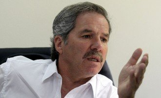 Felipe Solá: “A los peronistas nos cuesta votar a Macri pero mi voto no importa”