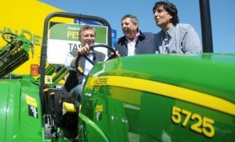 ¿Qué efectos generaría la devaluación que promete Macri?