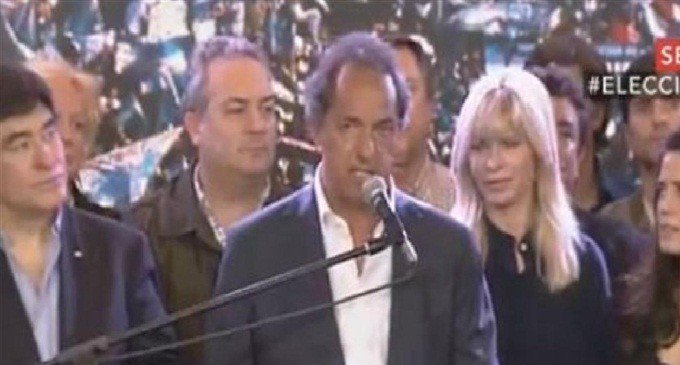 Daniel Scioli: “La gente ha elegido por más de la mitad de los votos a la alternancia”