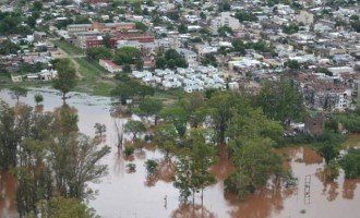 Inundación: el agua no baja y sigue habiendo más de 20 mil evacuados