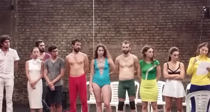Compañías de teatro piden la renuncia de Lopérfido