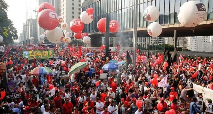 Dilma Rousseff: “Este es un golpe contra la democracia y el trabajador”