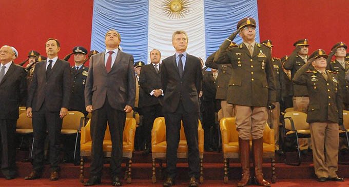 Macri: “El Estado abandonó a las Fuerzas Armadas”