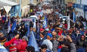 “Tierra del Fuego está paralizada y la crisis política puede terminar de cualquier manera”