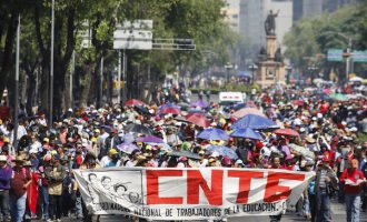 CNTE de México: “No vamos a permitir que la educación se privatice”