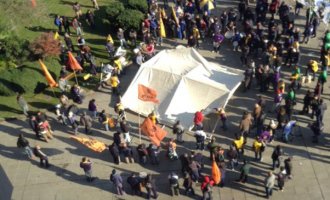 La UOM acampa frente a la cámara siderúrgica por la apertura de paritarias