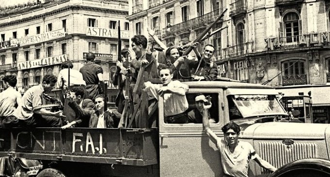 Y el 18 de julio estalló la revolución en España