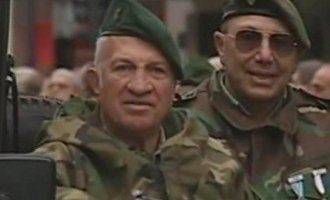 ¿Quién vio desfilar a los genocidas?