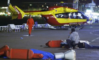 Al menos 73 muertos en Niza tras un nuevo atentado