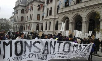 Organizaciones denunciaron la “Ley Monsanto” de Semillas frente al Ministerio