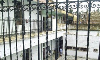 Traslados coactivos: violencia institucional contra las mujeres encarceladas en Santa Fe