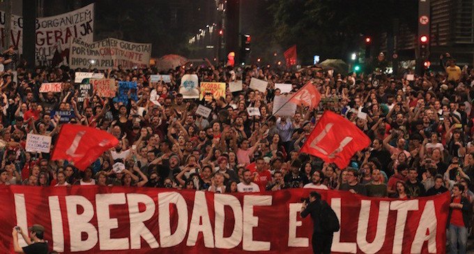 La Policía Militar reprime las movilizaciones contra Temer